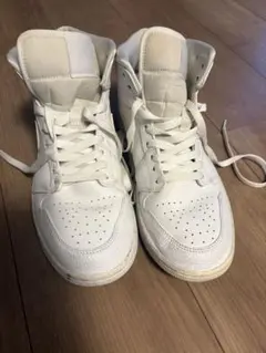 Nike Air Jordan 1 Mid 