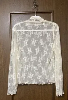 ハイネックレースシアートップス