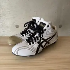野球スパイク アシックス