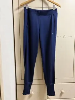 プーマ　ジャージパンツ　紺　ネイビー