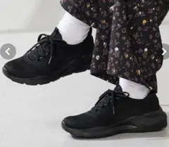 Item thumbnail for item 9c703f43-b0a6-4edf-a3fa-8b6e236af652