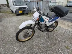 セロー 225cc 4JG セル1発始動 自賠責付 　交換部品多数のサムネイル