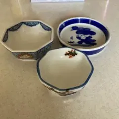 八角形の青赤模様食器セット