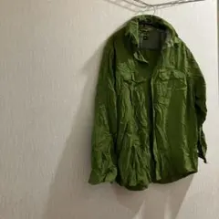 UPF 50+ グリーン 長袖シャツ アウトドア 羽織 軽量 ポケット付き