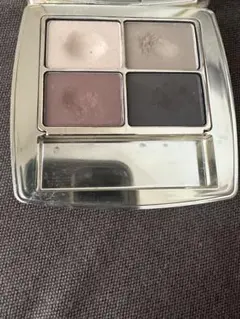 ピュア カラー エンヴィ リュクス アイシャドウ クアッド