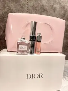 Dior 2026 ディオールビューティ エナメルピンクポーチノベルティ セット