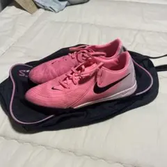 NIKE PHANTOM サッカー トレーニングシューズ ピンクのサムネイル