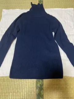 タートルネックニット