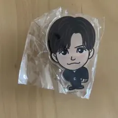 岩田剛典 アクリルバッジ