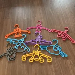 カラフル　アニマル型ベビーハンガーセット（16本組）