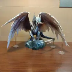 モンスターハンターワールド:アイスボーン　一番くじ　ラストワン賞　イヴェルカーナ