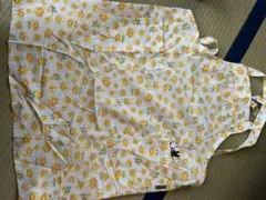 花柄エプロン（ウサギ刺繍）　リサとガスパール