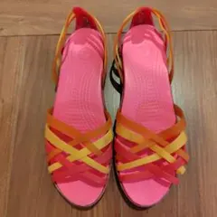 カラフルビーチサンダル