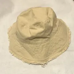 バケットハット/ クリーム色