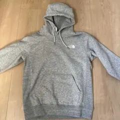 THE NORTH FACE グレーパーカー