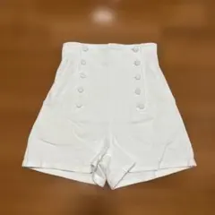 ハイウエスト ショートパンツのサムネイル