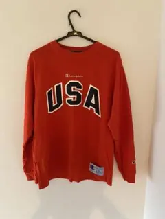 Champion長袖Tシャツ