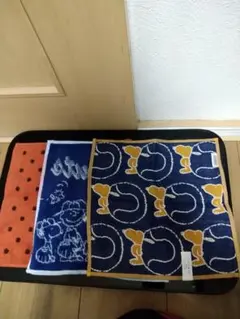スヌーピー　未使用ハンカチ　タグ付き3枚