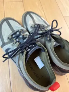 NIKE vapormax カーキ　スニーカー