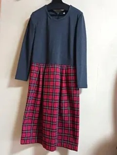 お値下げしました‼極美品♡濃グレーポンチ・赤チェックドッキングワンピース♡S~M