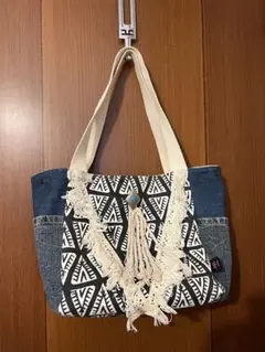 Item thumbnail for item 0afd4479-dee1-4e90-9435-2e25603df9ae