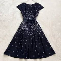 【極美品】ローラアシュレイ ロングワンピース 花模様 Aライン ベルト付き 9