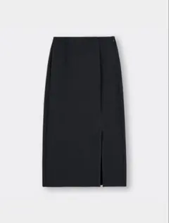 GU カットソーナローミディスカート