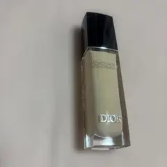 M*a様 Dior リキッドコンシーラー ナチュラル