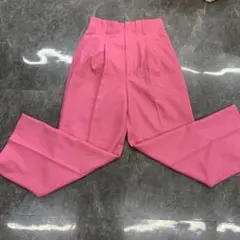 GU ピンク スラックス