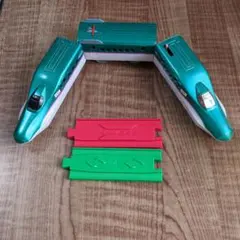 プラレール　S-16　E5系新幹線さやぶさ