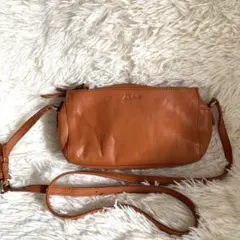 Dakota ダコタ　ショルダーバッグ　キャメル　レックス