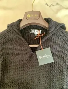 ロロピアーナ ニット