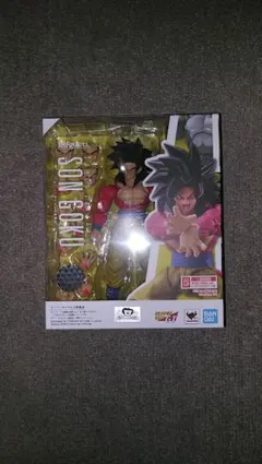 タ*チ様 S.H.Figuarts スーパサイヤ人 4 孫悟空