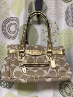 【COACH】シグネチャー ハンドバッグ