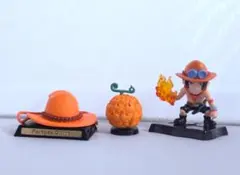 ワンピース フィギュア2点　ポートガス・D・エース、メラメラの実　悪魔の実