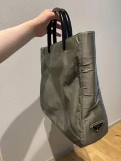 PRADA プラダ ハンドバッグ 三角ロゴ　カーキのサムネイル