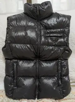 2025年最新】PRADA メンズ ダウンベスト・キルティングベストの人気