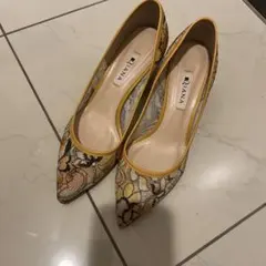 ダイアナ　レース　パンプス　24