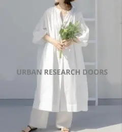 アーバンリサーチドアーズ コットンボイルギャザーワンピース インナー付 ホワイト