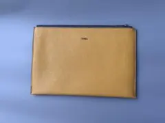 【値下げ】[フルラ] 国内正規品 クラッチバッグ メンズ ブラック＆マスタード