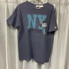 Champion スヌーピー NY Tシャツ　Lサイズ？