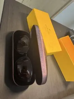 eyebrella ブラック サングラス ケース付き