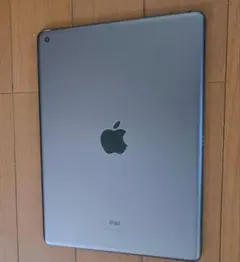 m*h様 iPad第8世代 Wi-Fi 32GB ケース付き