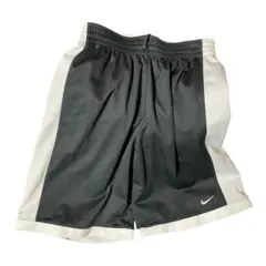 00s Nike FIT ショートパンツ 黒・白色リバーシブル