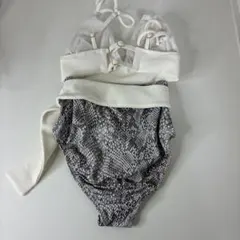 未使用品　STELLA VIANA 水着　フリーサイズのサムネイル