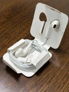 Apple EarPods with Lightning Connector