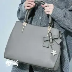 D.KELLY チャーム付き2wayハンドバッグ