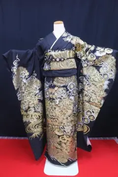 振袖 黒と金　ド派手　着物　成人式　新品　未仕立て　フルセット