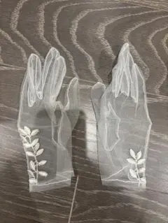 刺繍入り　ウェディンググローブ