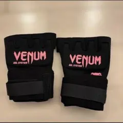 Venum GEL SYSTEM ボクシングバンテージ ブラック/ピンクのサムネイル